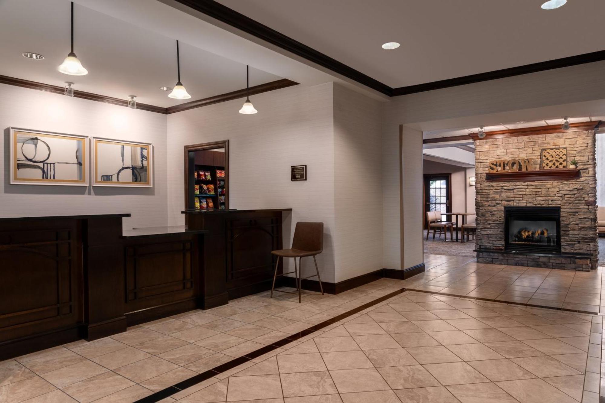 Staybridge Suites Akron-Stow-Cuyahoga Falls By Ihg מראה חיצוני תמונה